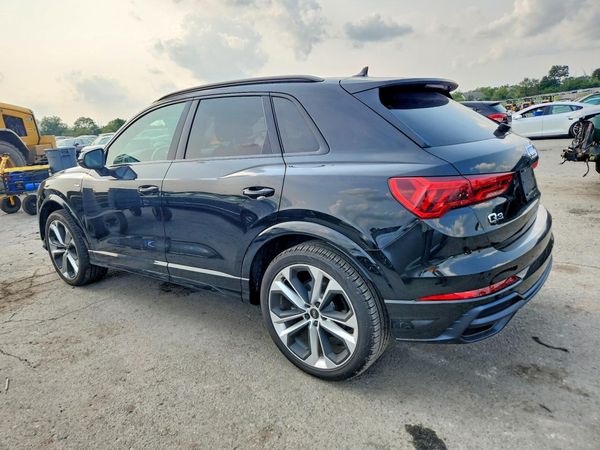 2021 AUDI Q3 S Line quattro Premium