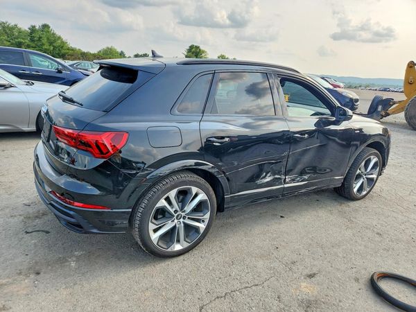 2021 AUDI Q3 S Line quattro Premium