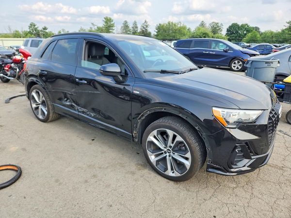 2021 AUDI Q3 S Line quattro Premium