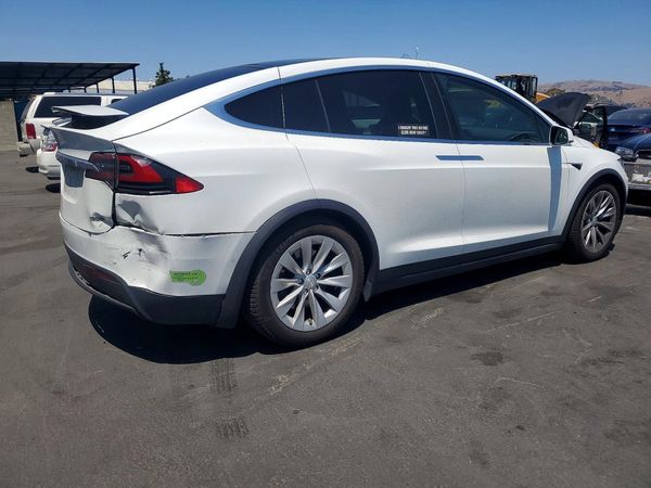 2017 TESLA MODEL X