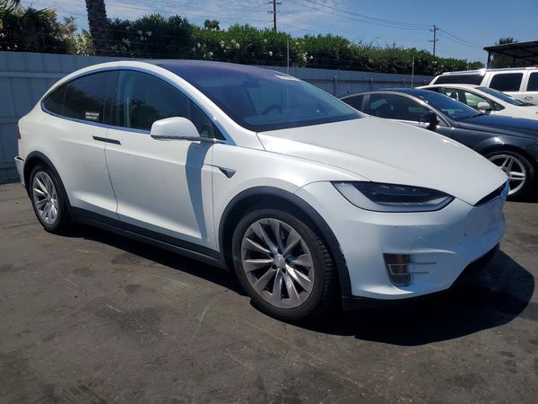 2017 TESLA MODEL X