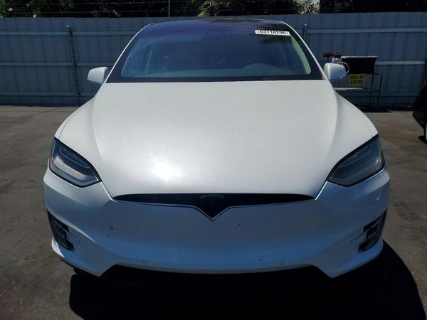 2017 TESLA MODEL X
