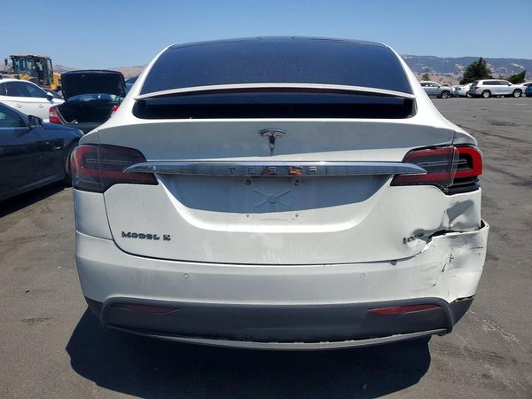 2017 TESLA MODEL X
