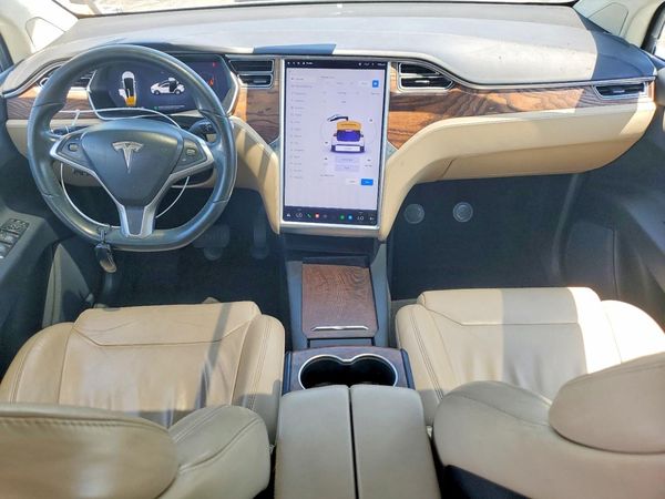 2017 TESLA MODEL X