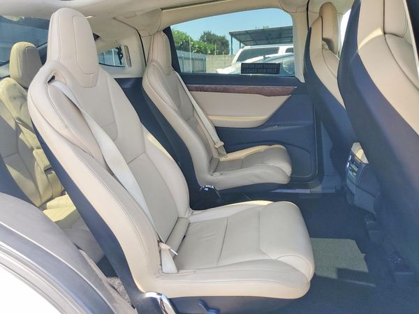 2017 TESLA MODEL X