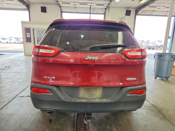 2015 JEEP CHEROKEE LATITUDE 4X4