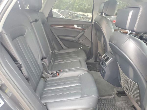 2018 AUDI Q5 quattro Premium Plus