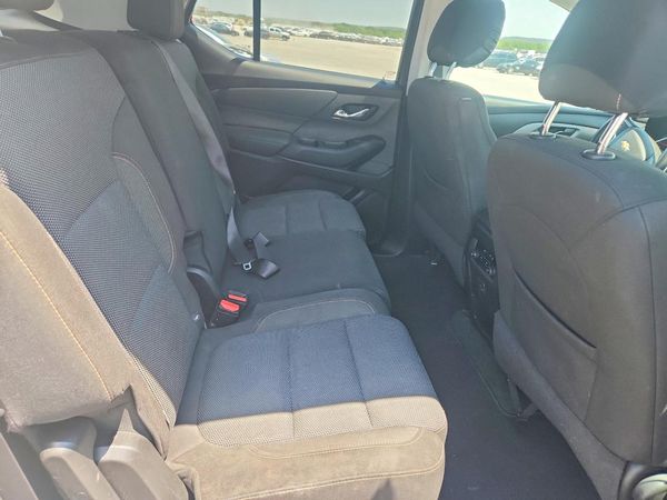 2019 CHEVROLET TRAVERSE LS