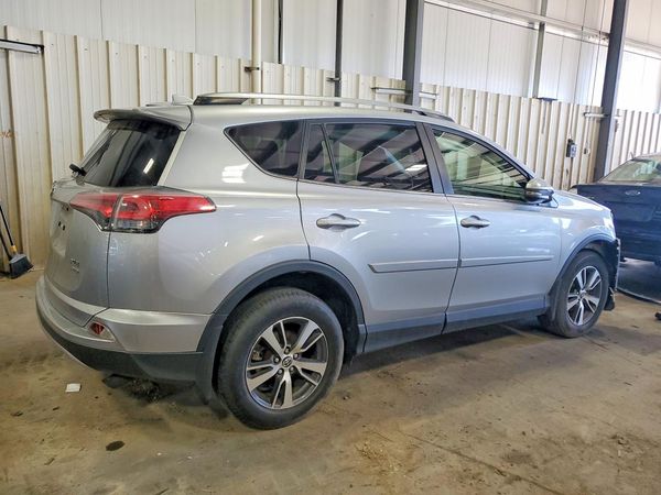 2018 TOYOTA RAV4 Adventure/XLE