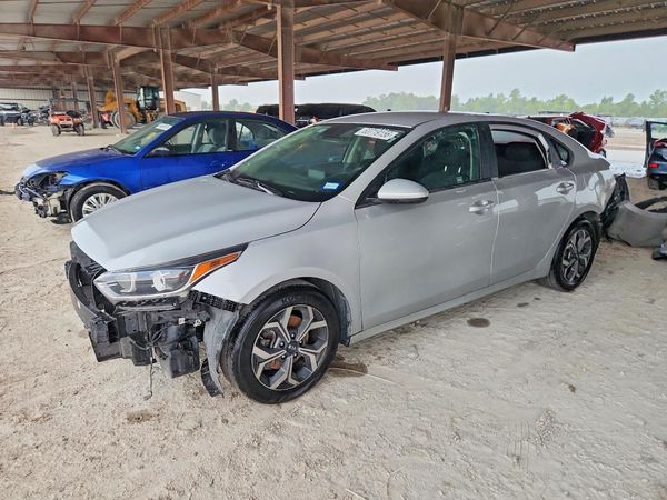 2021 KIA FORTE FE, LXS