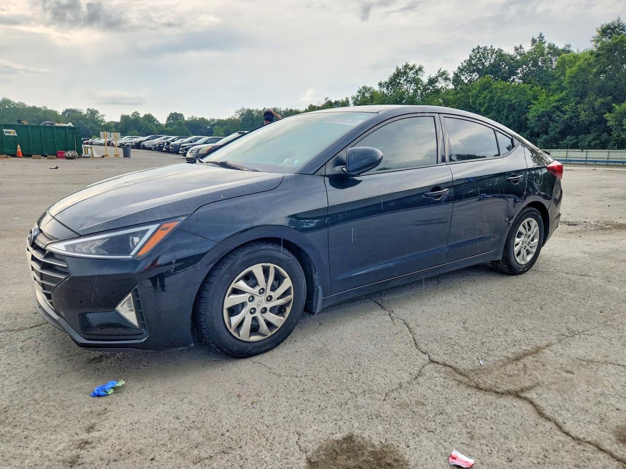 2019 HYUNDAI ELANTRA SE