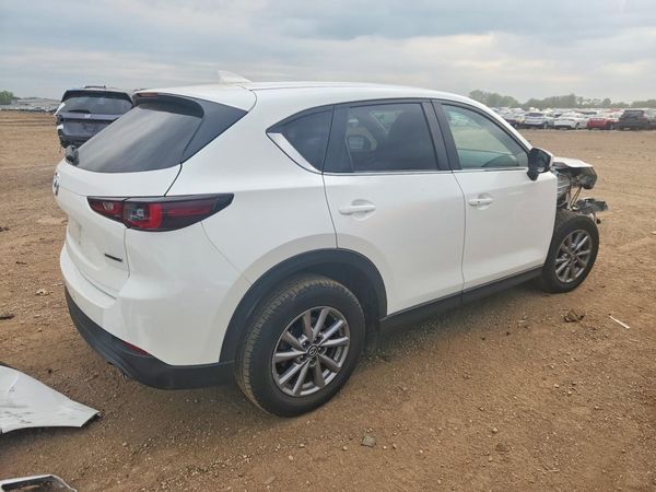2022 MAZDA CX-5 Select Package