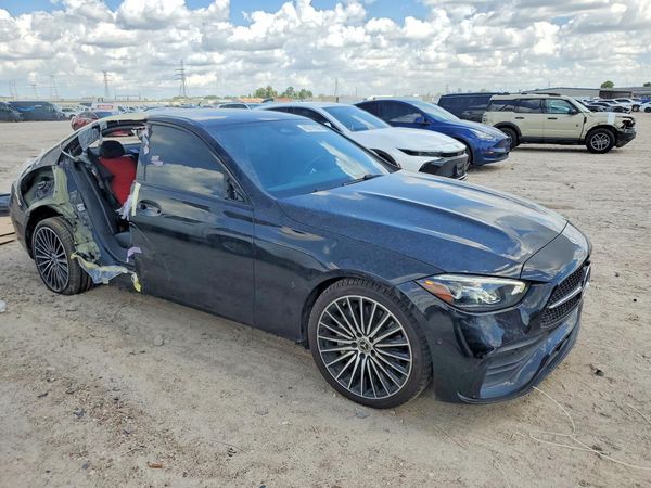 2024 MERCEDES-BENZ C C300
