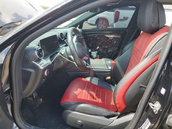 2024 MERCEDES-BENZ C C300