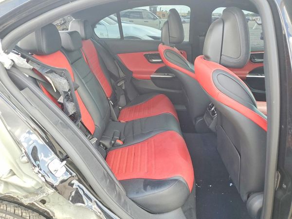 2024 MERCEDES-BENZ C C300