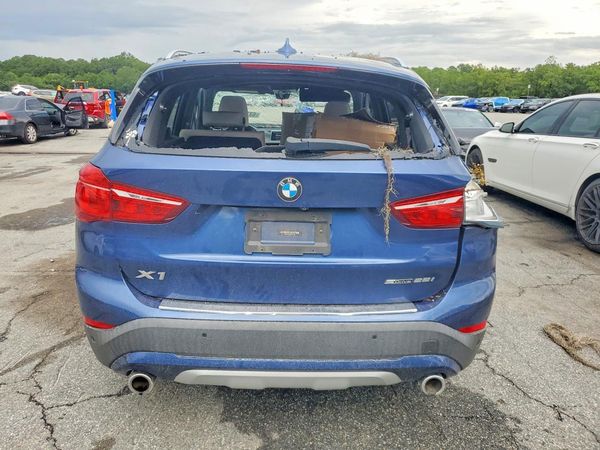 2021 BMW X1 sDrive28i