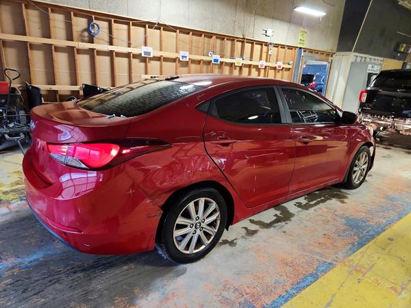 2016 HYUNDAI ELANTRA