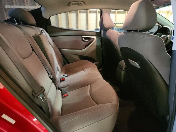 2016 HYUNDAI ELANTRA