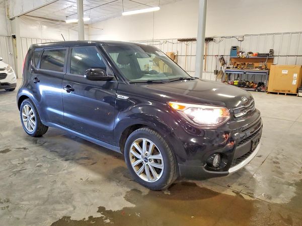 2017 KIA SOUL Plus