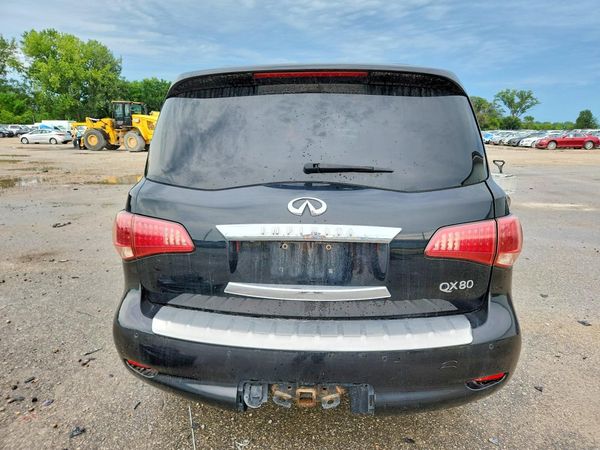 2016 INFINITI QX80