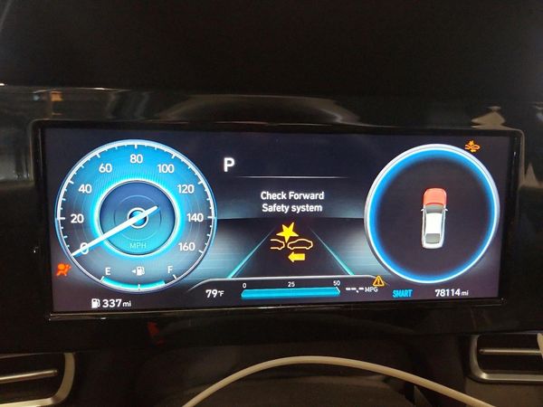 2022 HYUNDAI ELANTRA