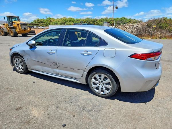 2022 TOYOTA COROLLA