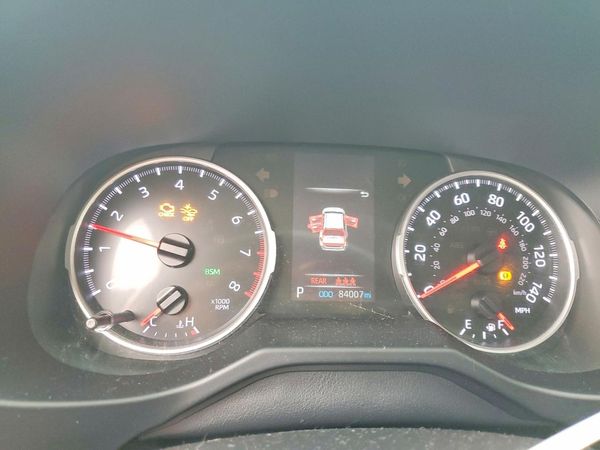 2021 TOYOTA RAV4 LE