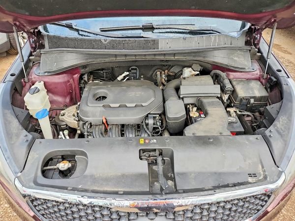 2016 KIA SORENTO L / LX