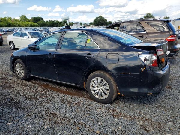 2014 TOYOTA CAMRY Hybrid