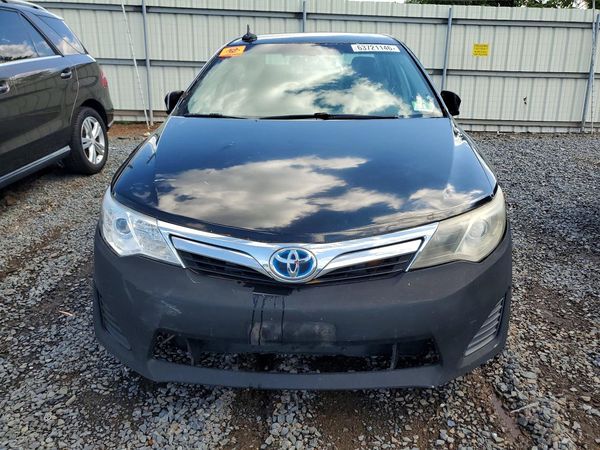 2014 TOYOTA CAMRY Hybrid