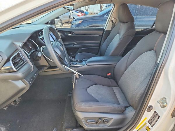 2019 TOYOTA CAMRY
