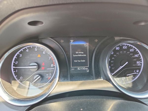 2019 TOYOTA CAMRY