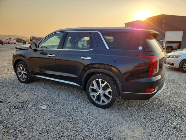 2020 HYUNDAI PALISADE SEL w/ Premium Pkg