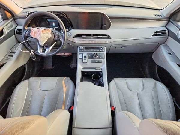 2020 HYUNDAI PALISADE SEL w/ Premium Pkg