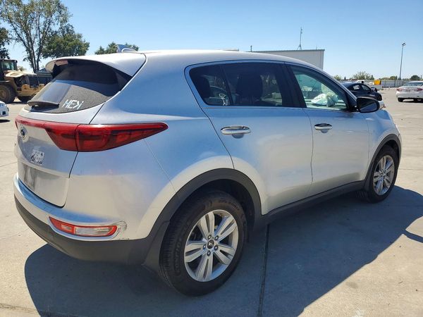 2017 KIA SPORTAGE LX