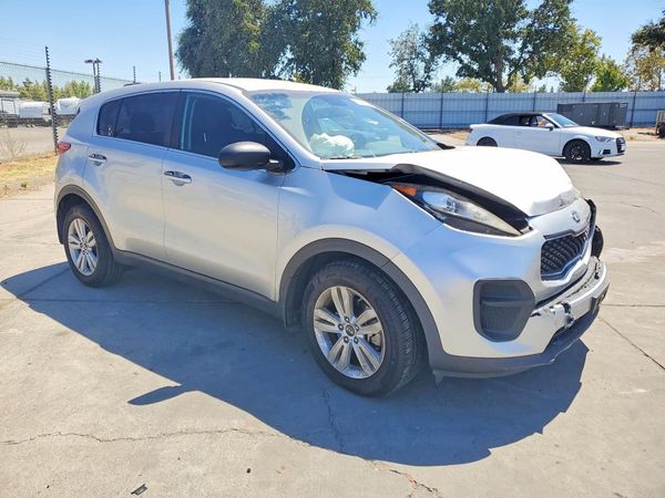 2017 KIA SPORTAGE LX