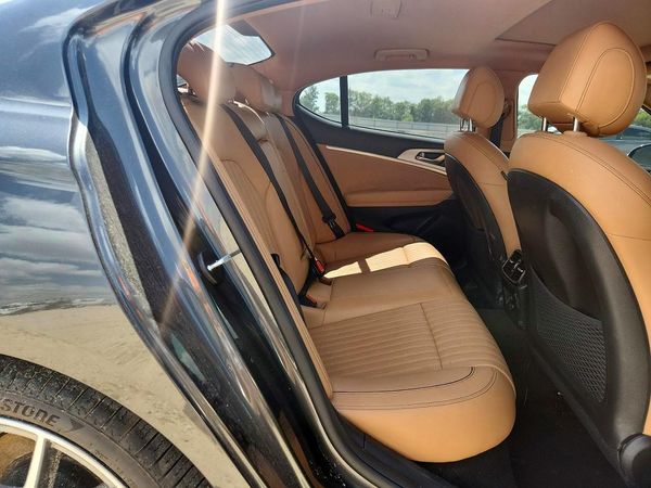 2022 GENESIS G70 2.0T, 2.0T Prestige — PSRS