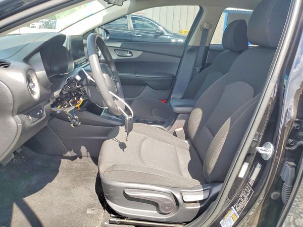 2021 KIA FORTE FE, LXS