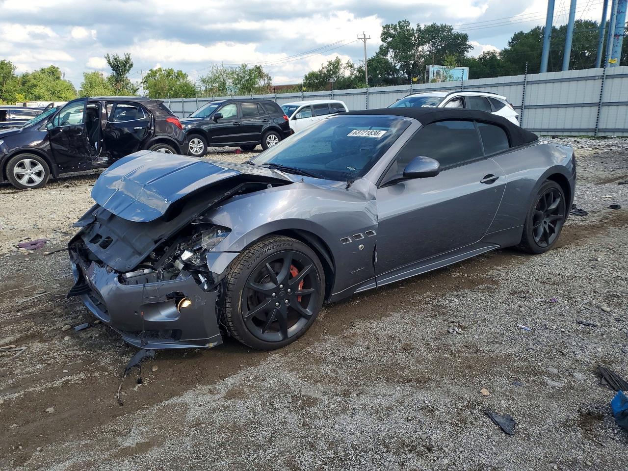 2012 MASERATI GRANTURISMO