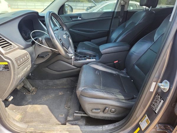 2016 HYUNDAI TUCSON