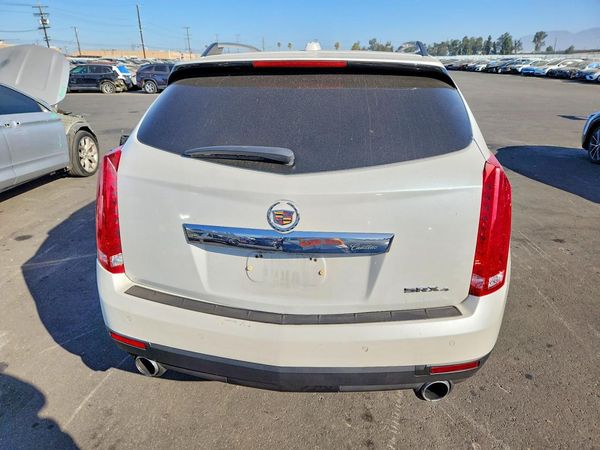 2015 CADILLAC SRX Performance