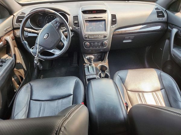2014 KIA SORENTO SX