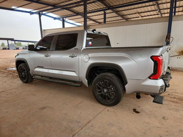 2026 TOYOTA TUNDRA
