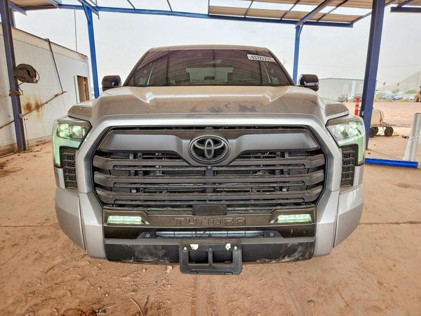 2026 TOYOTA TUNDRA