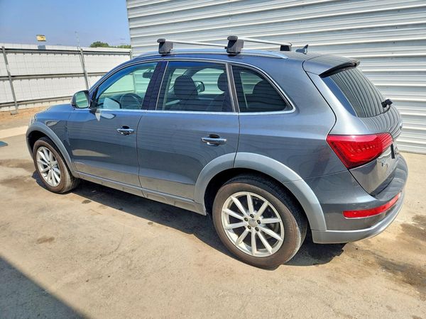 2017 AUDI Q5 quattro Premium Plus