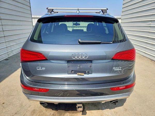 2017 AUDI Q5 quattro Premium Plus