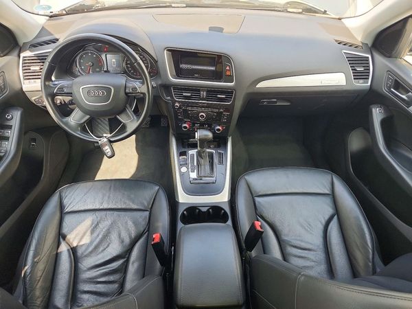 2017 AUDI Q5 quattro Premium Plus