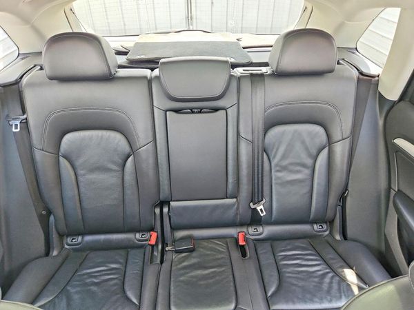 2017 AUDI Q5 quattro Premium Plus