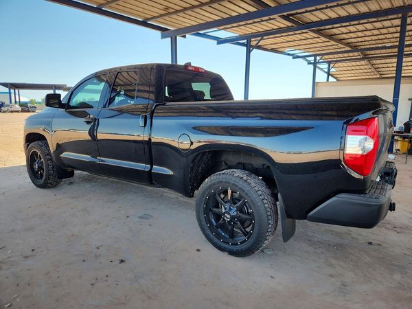 2021 TOYOTA TUNDRA SR5 grade