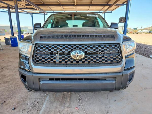 2021 TOYOTA TUNDRA SR5 grade